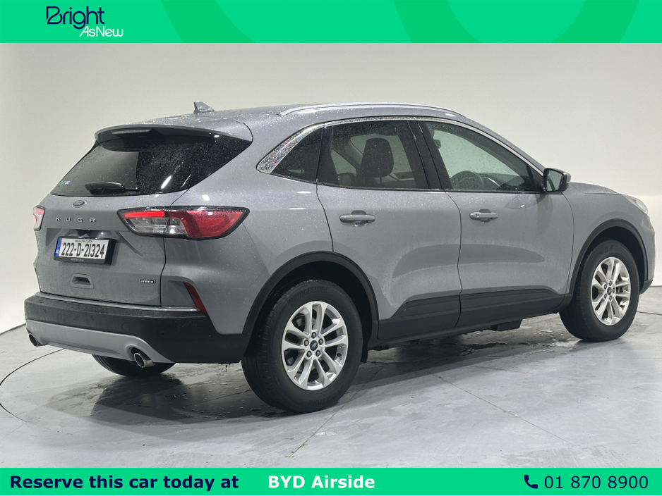 2022 Ford Kuga - image 9