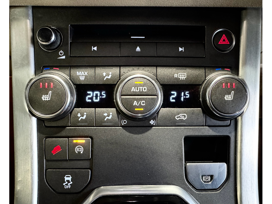 2014 Land Rover Range Rover Evoque - image 14