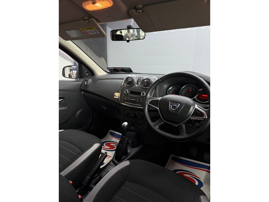 2019 Dacia Sandero - image 11