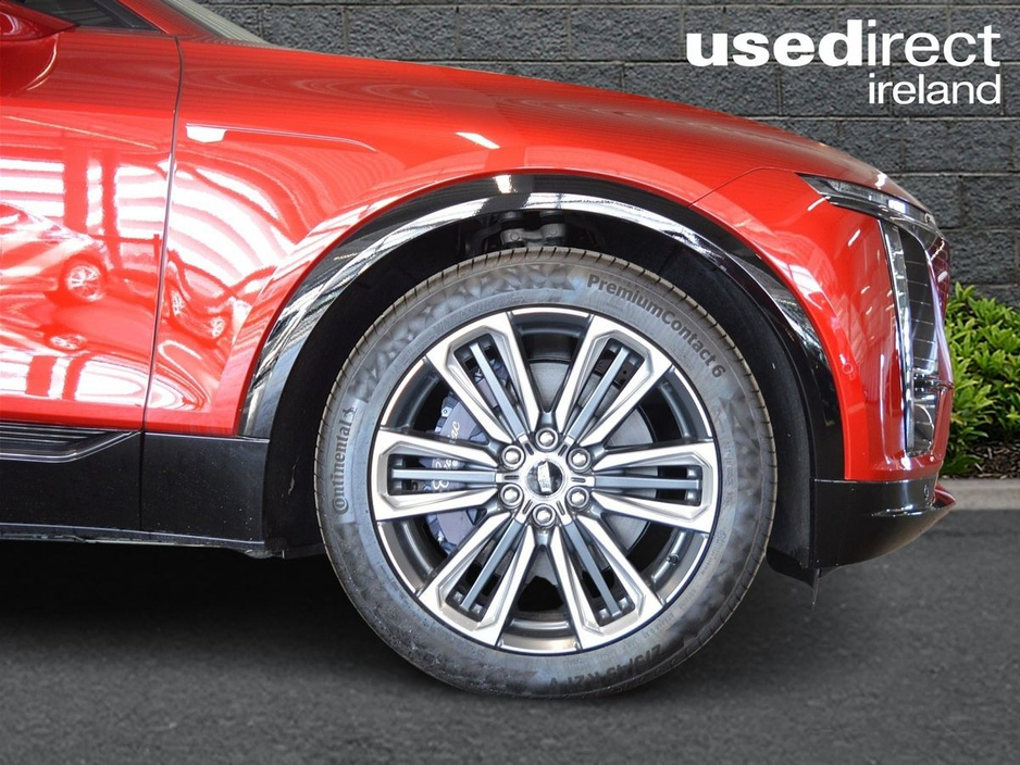 2026 Cadillac Lyriq - image 17