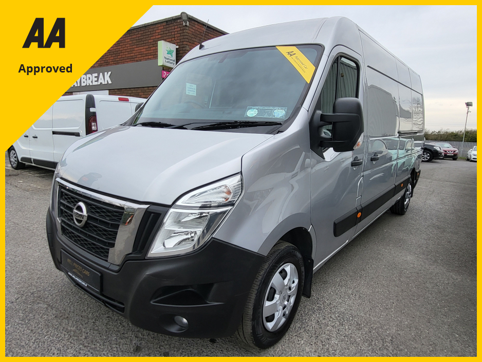 2021 Nissan NV400 - image 12