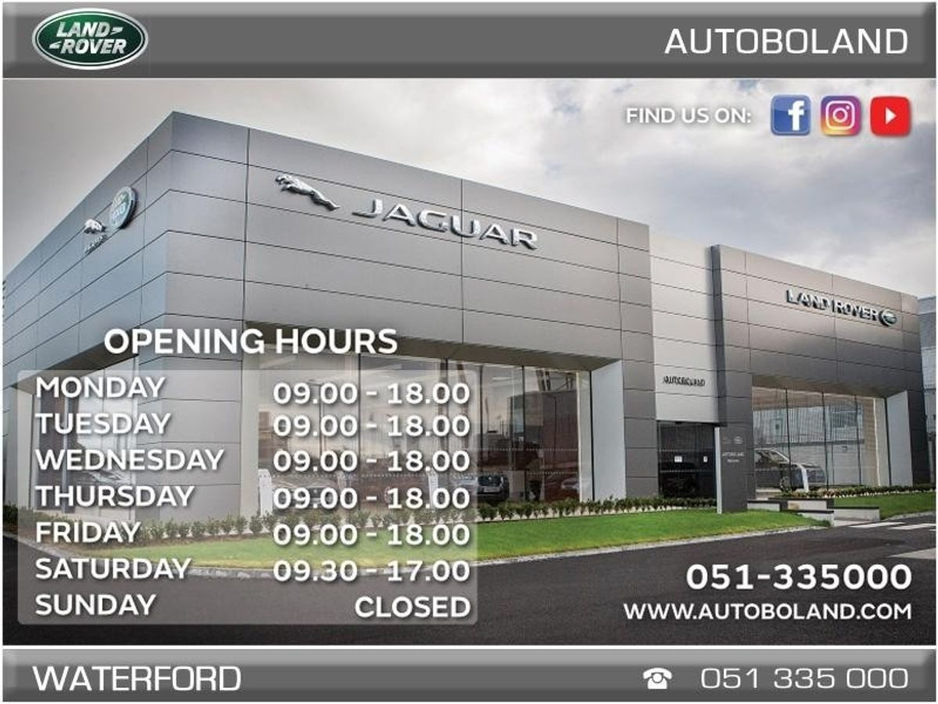 2022 Land Rover Discovery 3.0 SE 300PS - Cold Climate Pack, Air Suspension, Electric & Memory Seats, 360 3D Camera €38,200