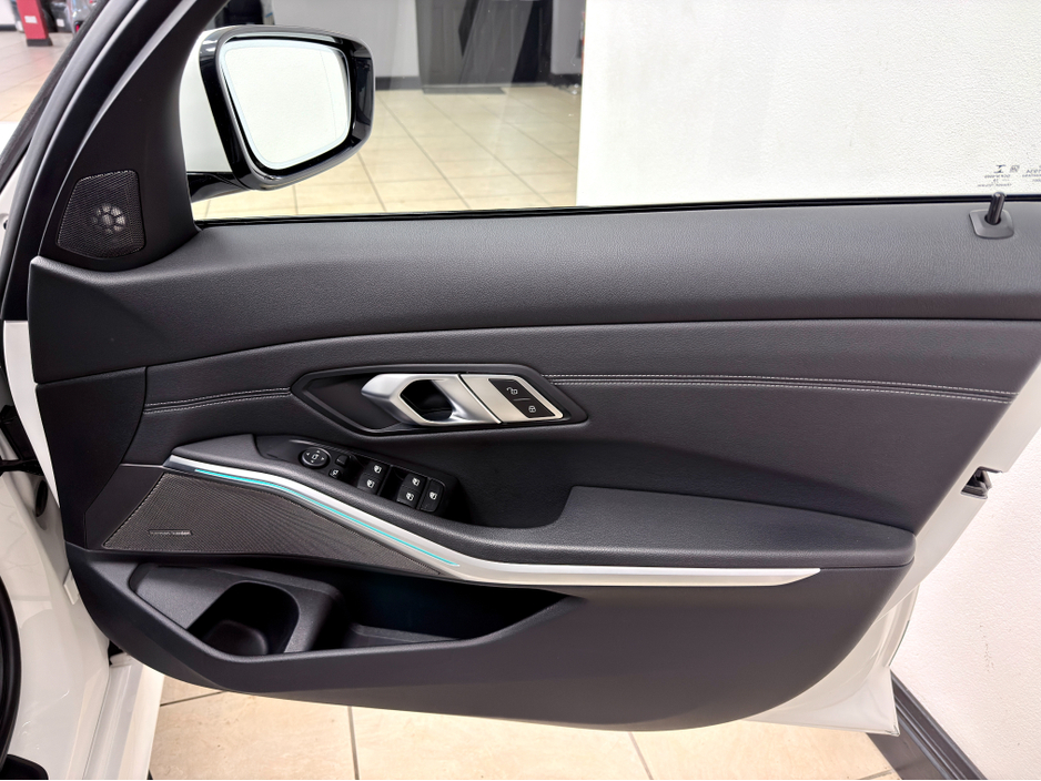 2020 BMW 3 Series 320D MSPORT €29,950