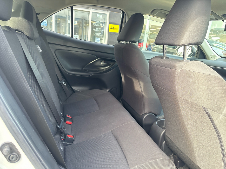 2020 Toyota Yaris Cross - image 10