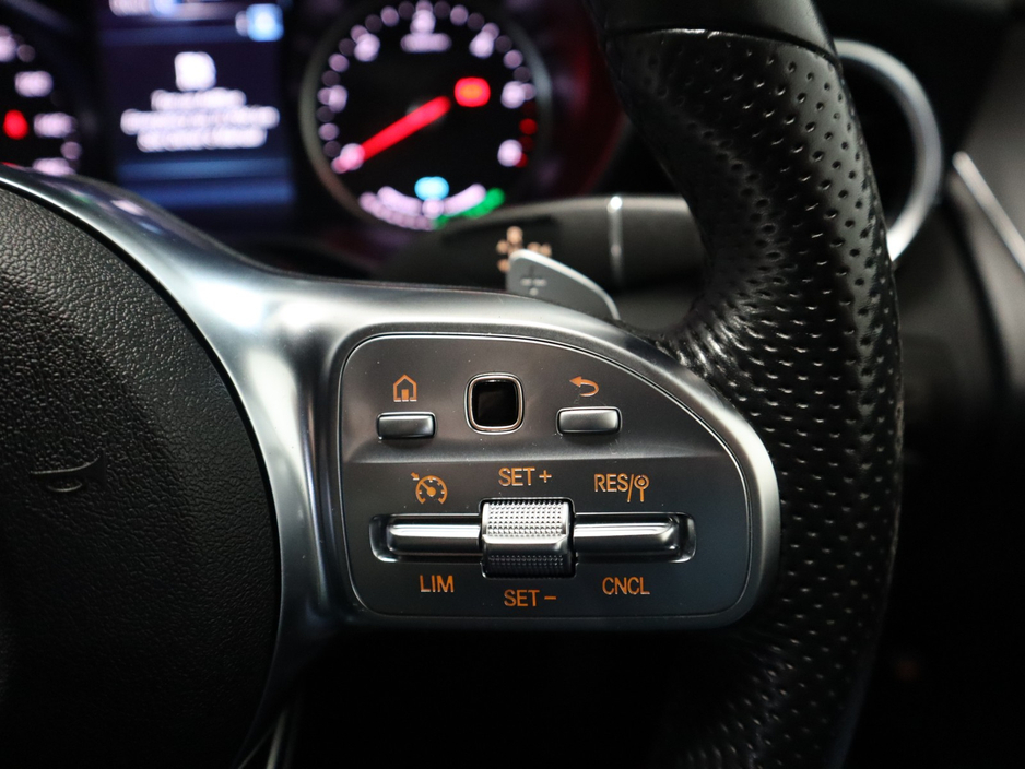 2021 Mercedes-Benz GLC Class *3* 300 AMG LINE DE 4MATIC €34,900