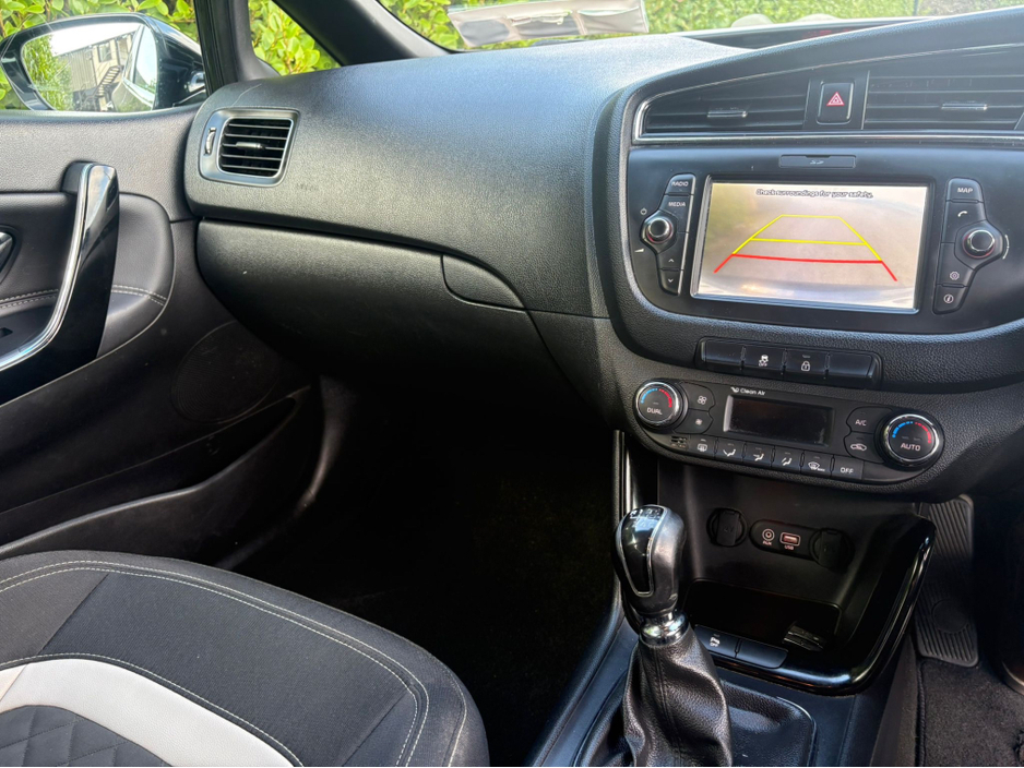2017 Kia Ceed - image 12