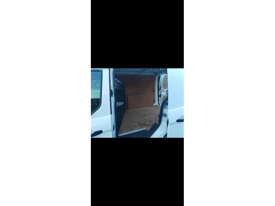 2016 Ford Transit Connect - image 5