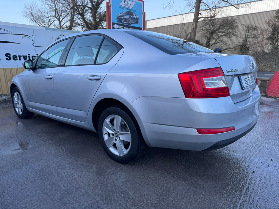 2016 Skoda Octavia AMBITION 1.6 TDI 110HP DSG 4DR €10,950