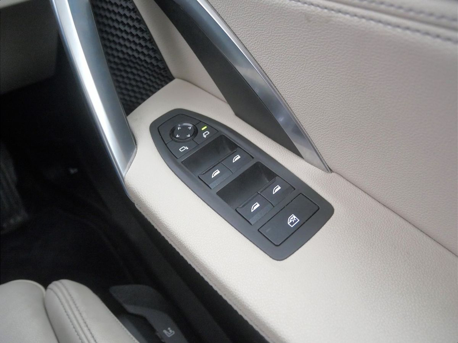 2023 BMW iX1 xDrive30 xLine €38,900