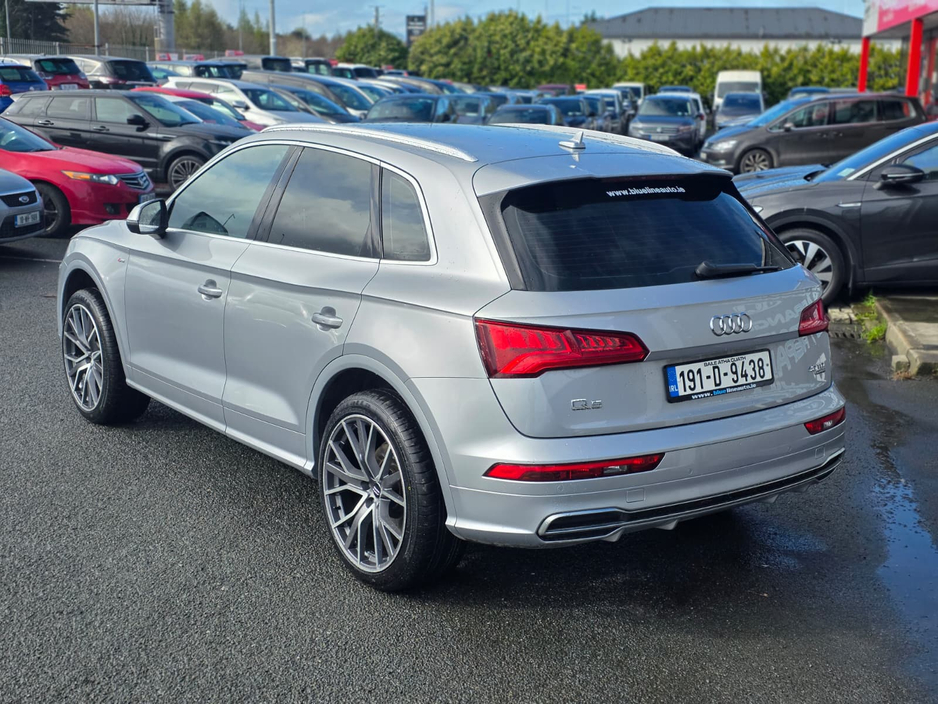 2019 Audi Q5 - image 3