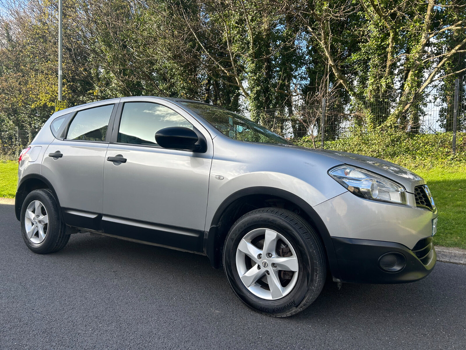 2010 Nissan Qashqai - image 2