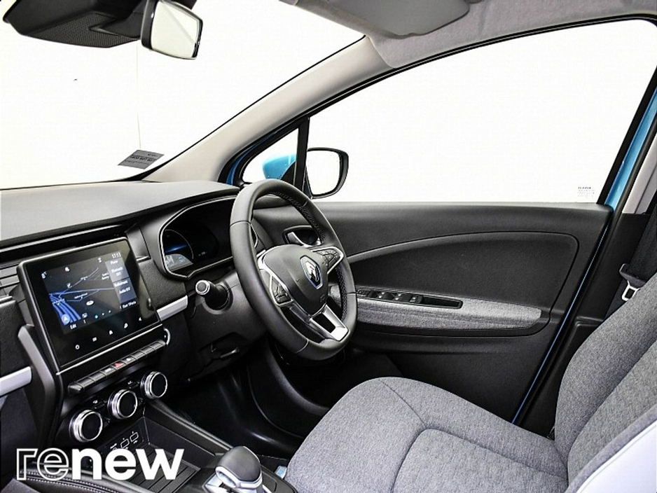 2020 Renault Zoe - image 5