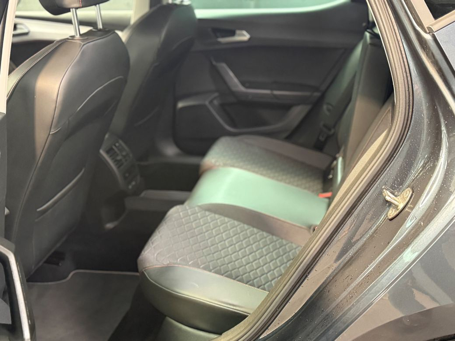 2020 SEAT Leon FR DSG // UPGRADED LIP KIT // PLUG IN HYBRID // 12 MONTH WARRANTY // €19,950