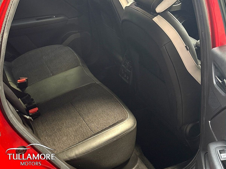 2023 Renault Captur - image 16