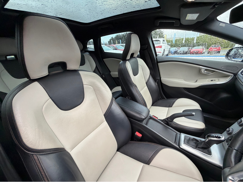 2018 Volvo V40 ** DEPOSIT TAKEN ** CROSS COUNTRY 4WD - 2.0L DIESEL - AUTO - 12M WARRANTY - CAR: 1733 €19,950