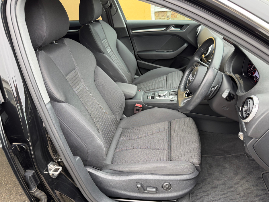 2018 Audi A3 - image 11