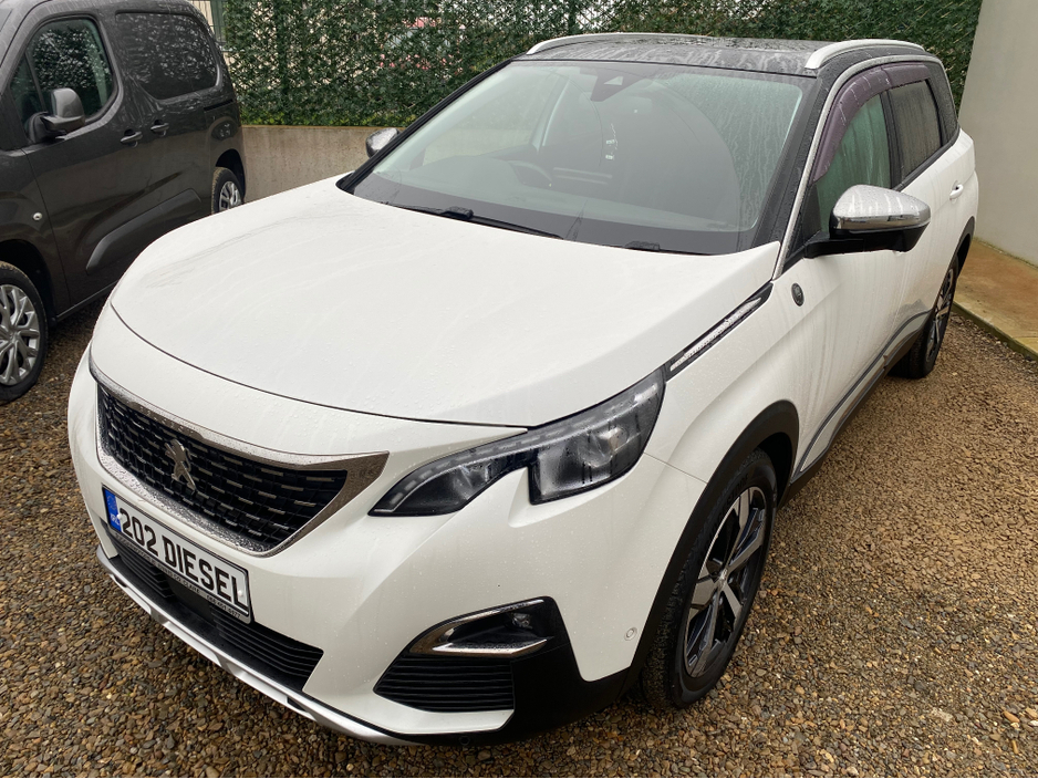 2020 Peugeot 5008 2.0 HDI CROSS CITY  AUTO €32,950