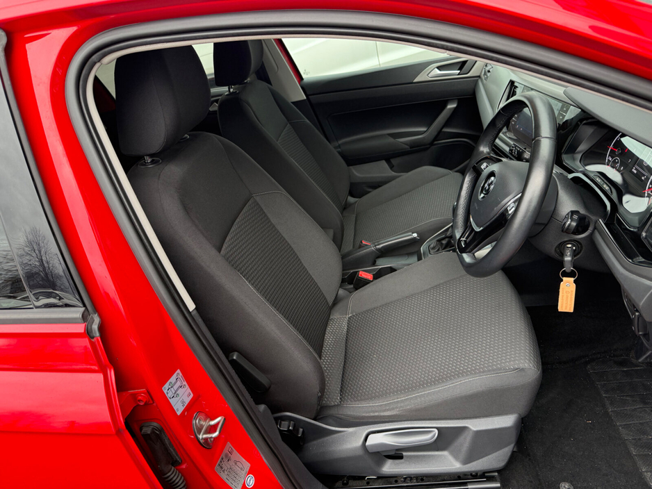 2018 Volkswagen Polo - image 20