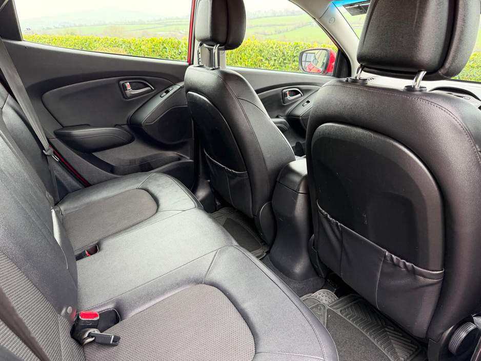 2015 Hyundai ix35 - image 10