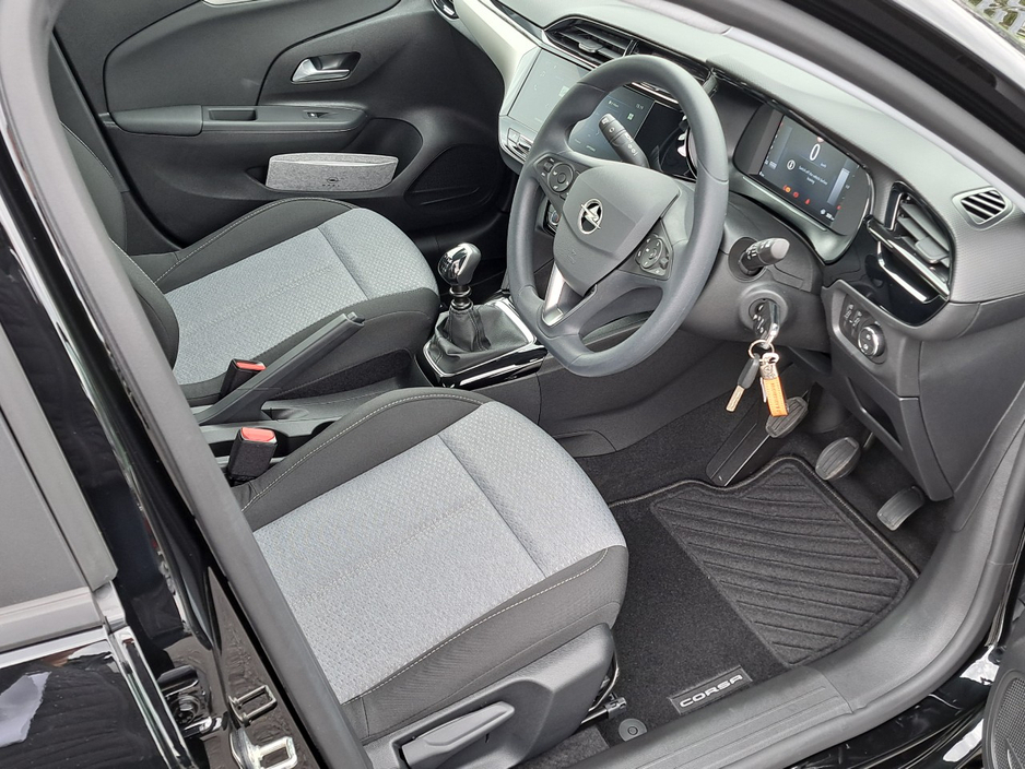 2026 Opel Corsa - image 13