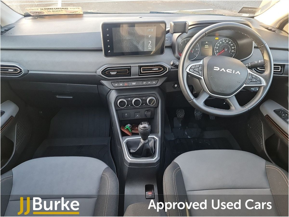 2025 Dacia Sandero Stepway - image 9