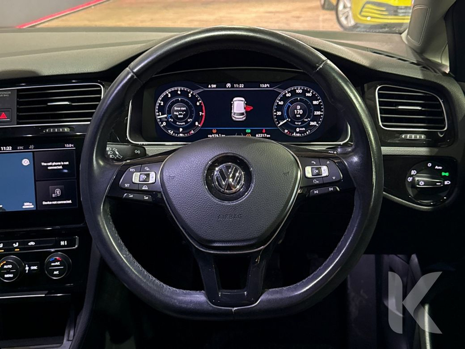 2018 Volkswagen Golf - image 11