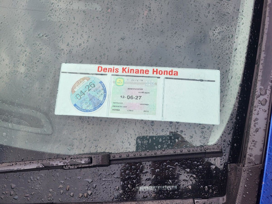 2015 Honda Civic - image 3