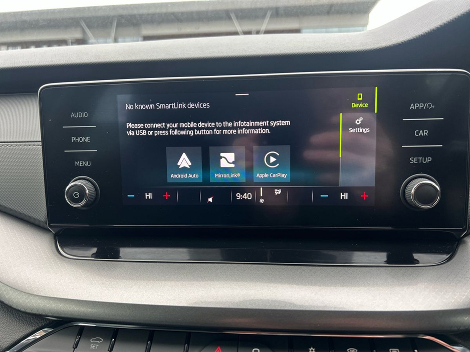 2022 Skoda Octavia - image 21