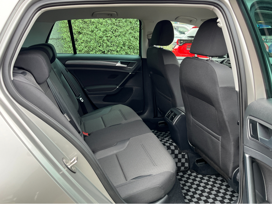 2020 Volkswagen Golf COMFORTLINE AUTOMATIC 1.2 PETROL //ONLY 7348 MILES//REVERSE CAMERA//KEYLESS ENTRY//ADAPTIVE CRUISE CONTROL//BLIND SPOT WARNING// €21,950