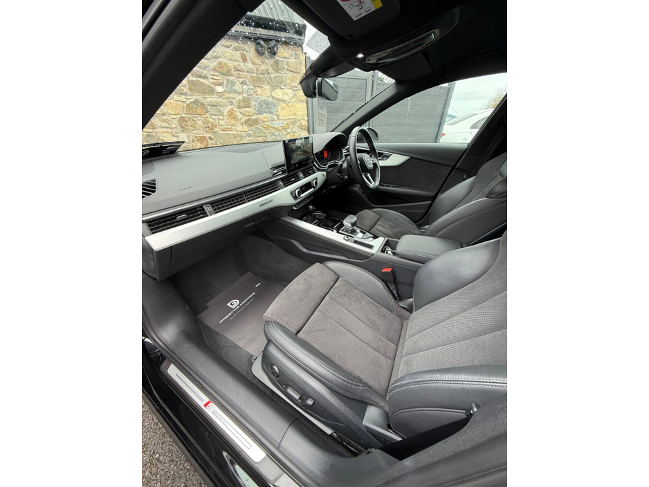 2021 Audi A4 - image 24