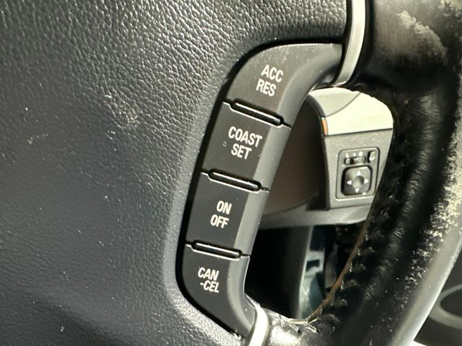 2017 Mitsubishi Pajero 3.2 DiD LWB 2 Seater N1 Commercial €27,500