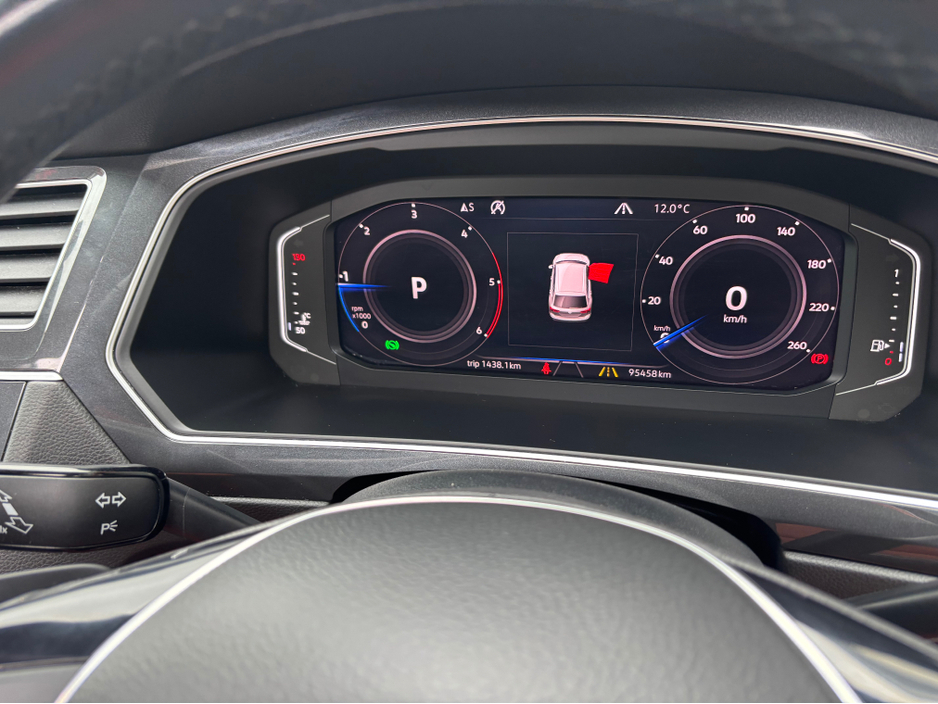 2019 Volkswagen Tiguan - image 22