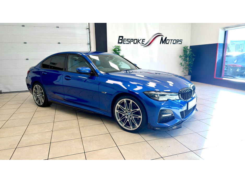 2022 BMW 3 Series - image 26