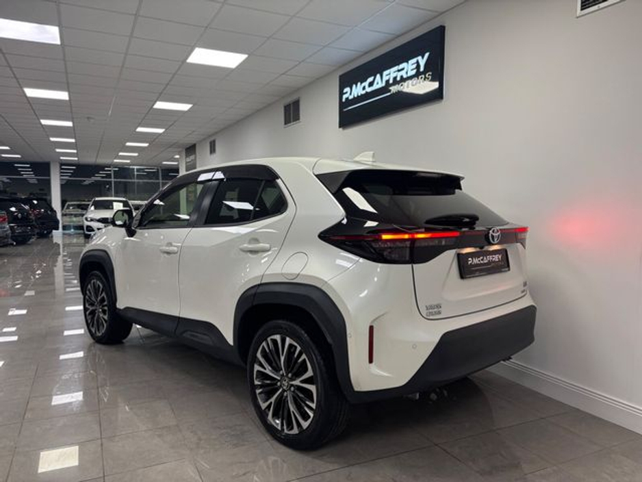 2021 Toyota Yaris Cross 1.5 Hybrid CVT Luna Sport €21,750