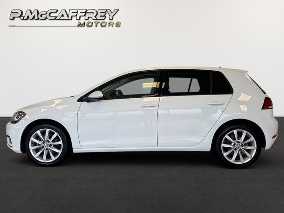 2018 Volkswagen Golf - image 8