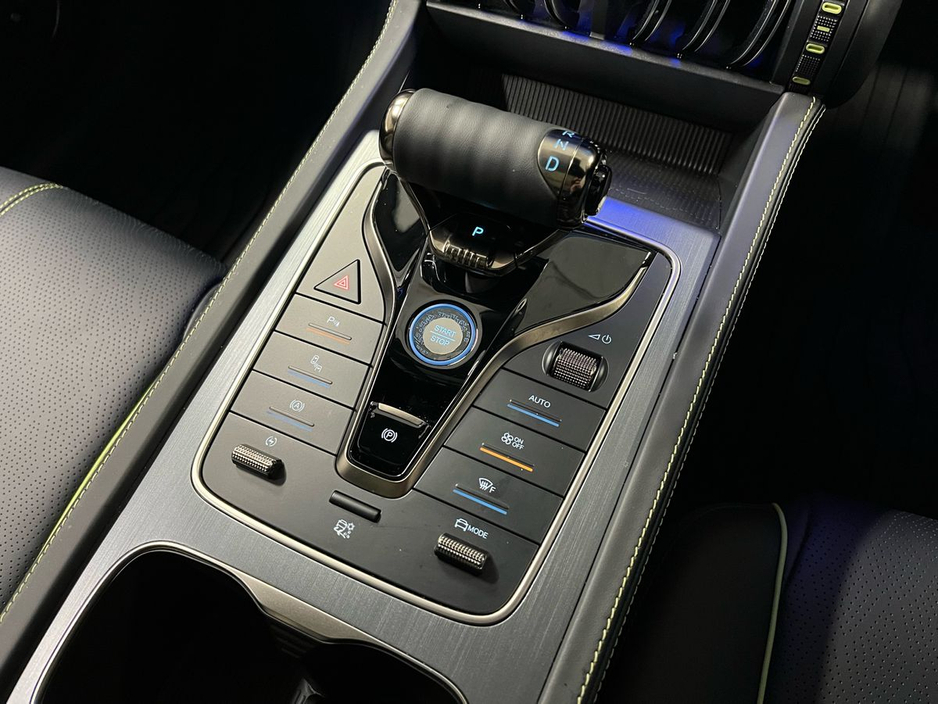 2025 BYD ATTO 3 - image 4