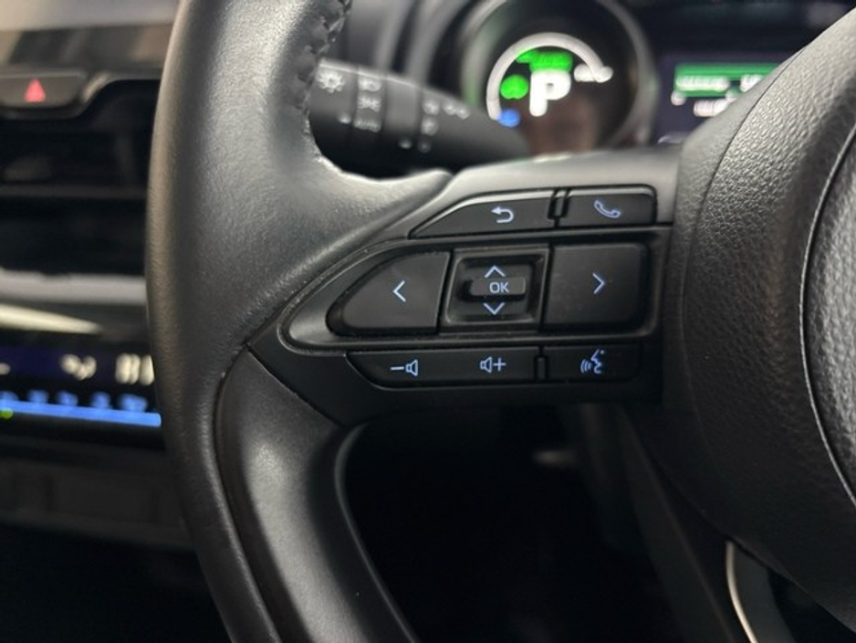 2023 Toyota Yaris Cross HYBRID LUNA €27,950