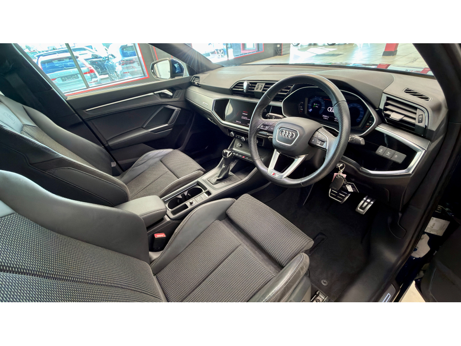 2023 Audi Q3 - image 11