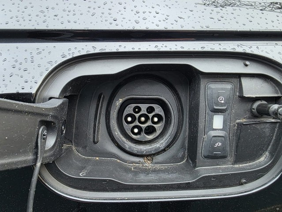 2024 Audi A8 - image 6