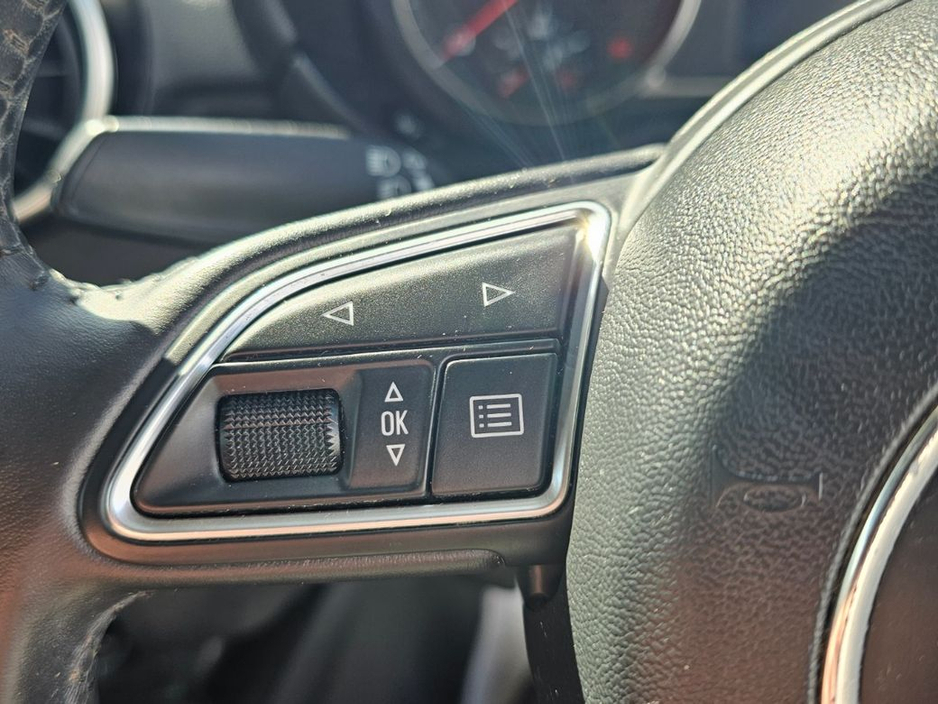 2014 Audi A1 - image 23