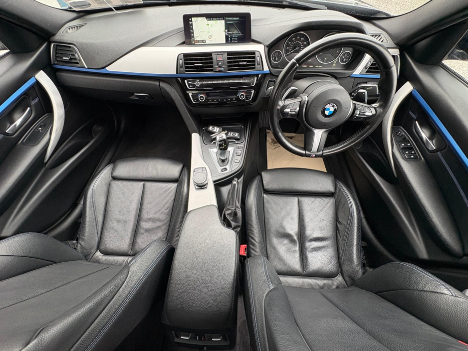 2018 BMW 3 Series - image 6