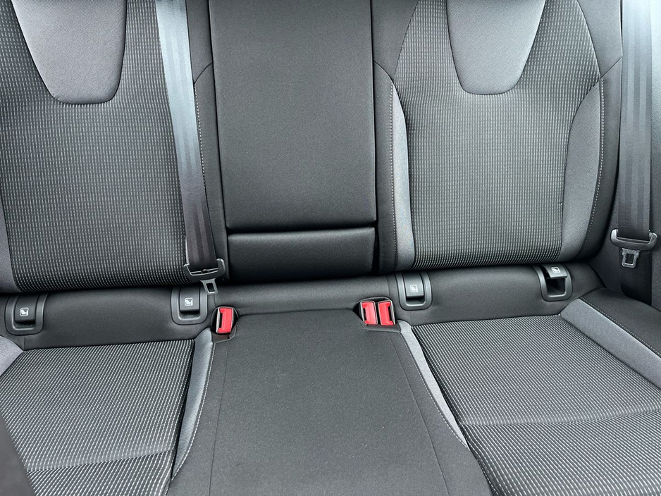 2023 Skoda Octavia - image 18