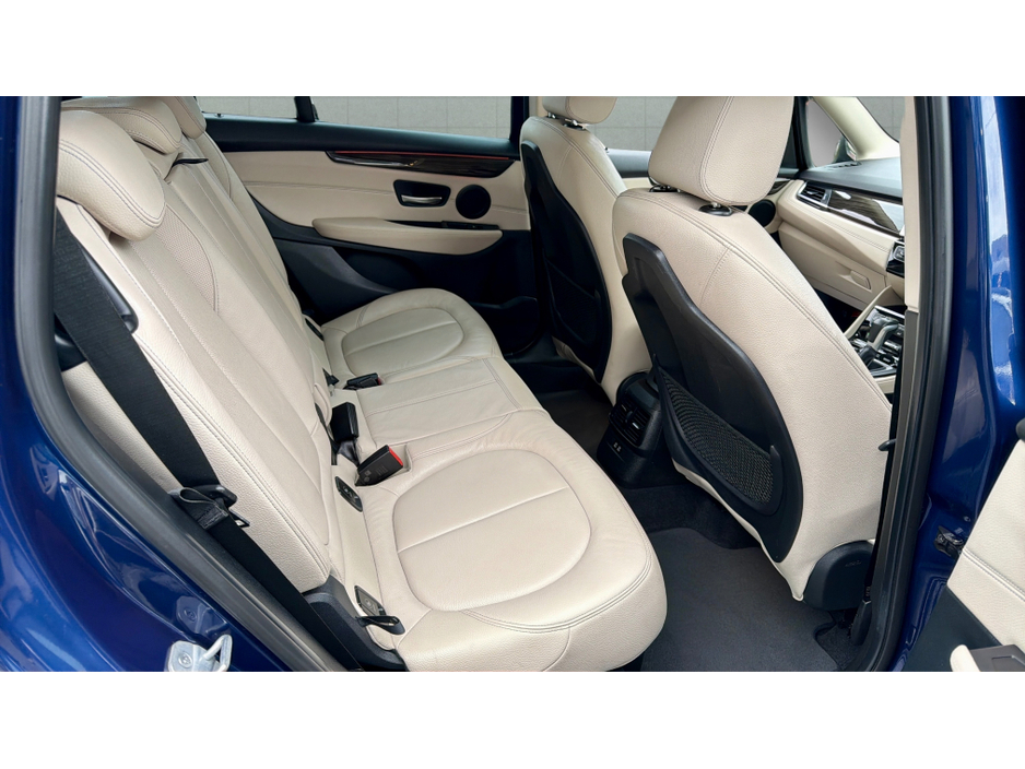 2019 BMW 2 Series Gran Tourer - image 17