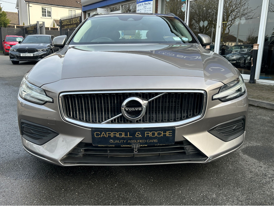 2018 Volvo V60 - image 32