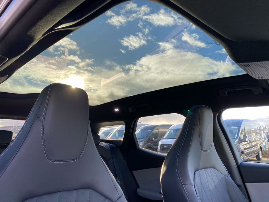 2026 Ford Explorer Premium 77KWh Driver assistance pack