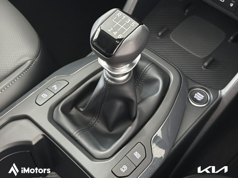 2026 Kia K4 - image 21