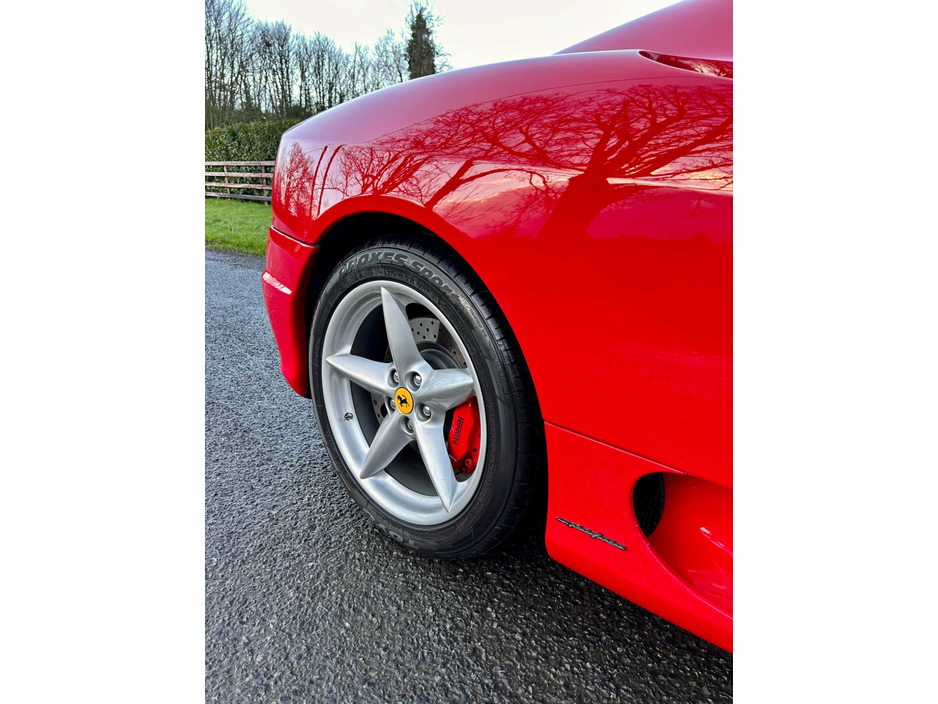 2004 Ferrari 360 MODERNA F1 2DR A €199,995