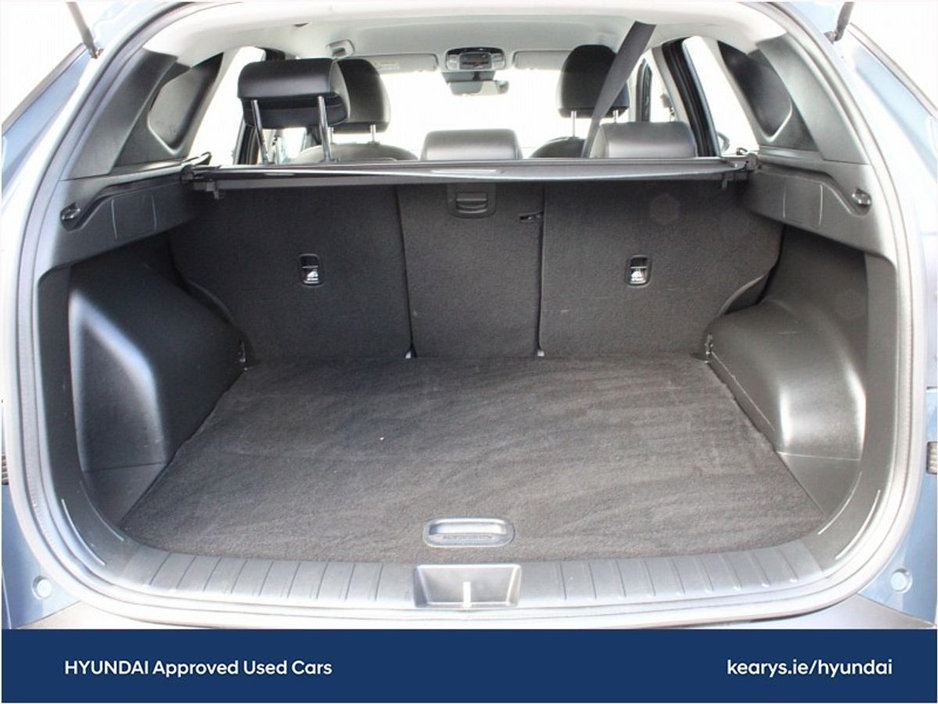 2022 Hyundai Tucson - image 9