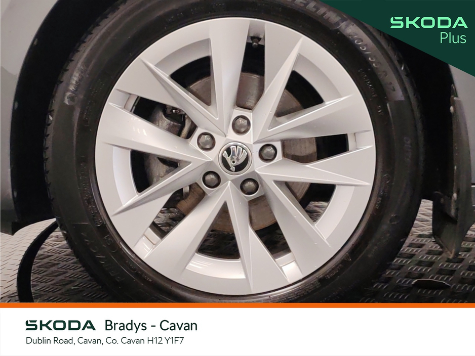 2024 Skoda Octavia - image 9