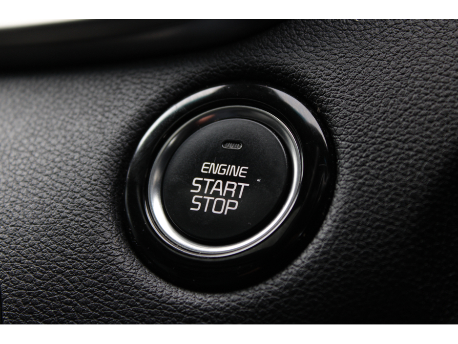 2018 Kia Sorento - image 17